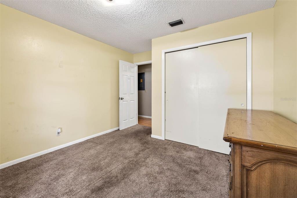 619 Limona Road Brandon, FL 33510 - Photo 20 of 32 a view of an empty room