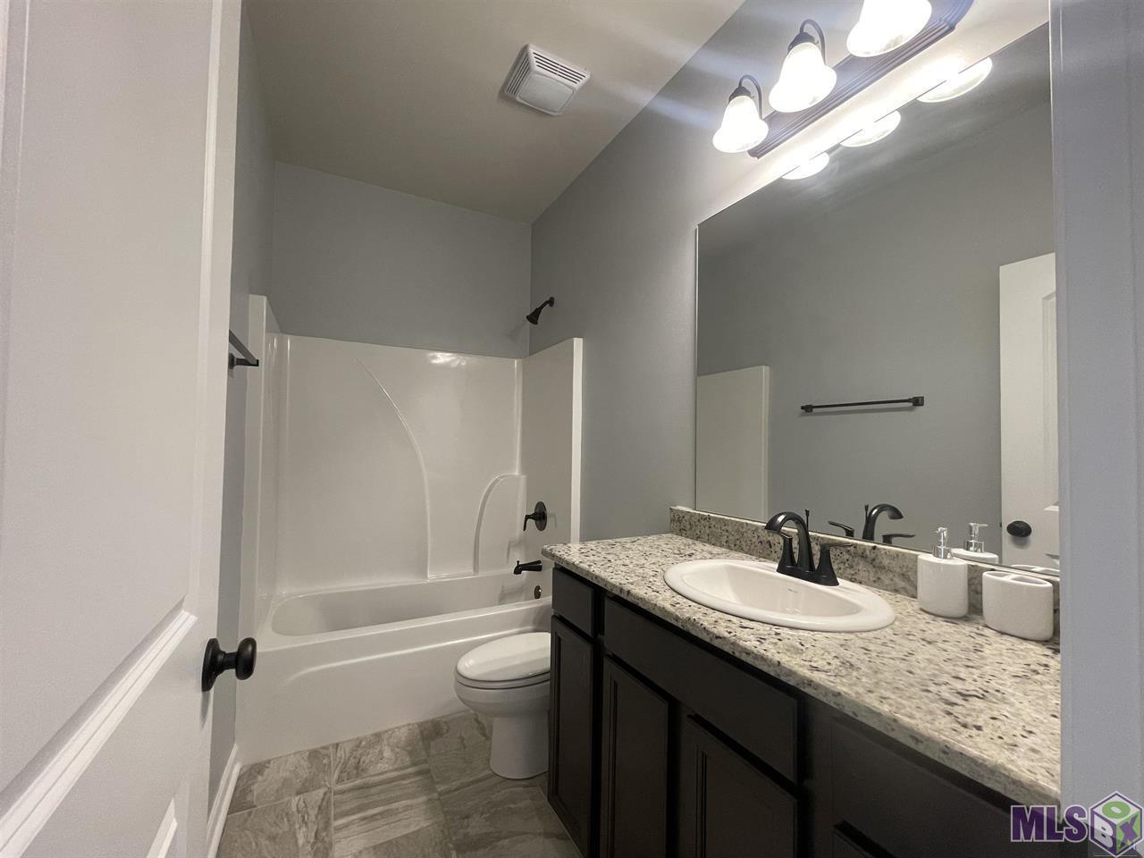 141 Cesare Drive Thibodaux, LA 70301 - Photo 13 of 17