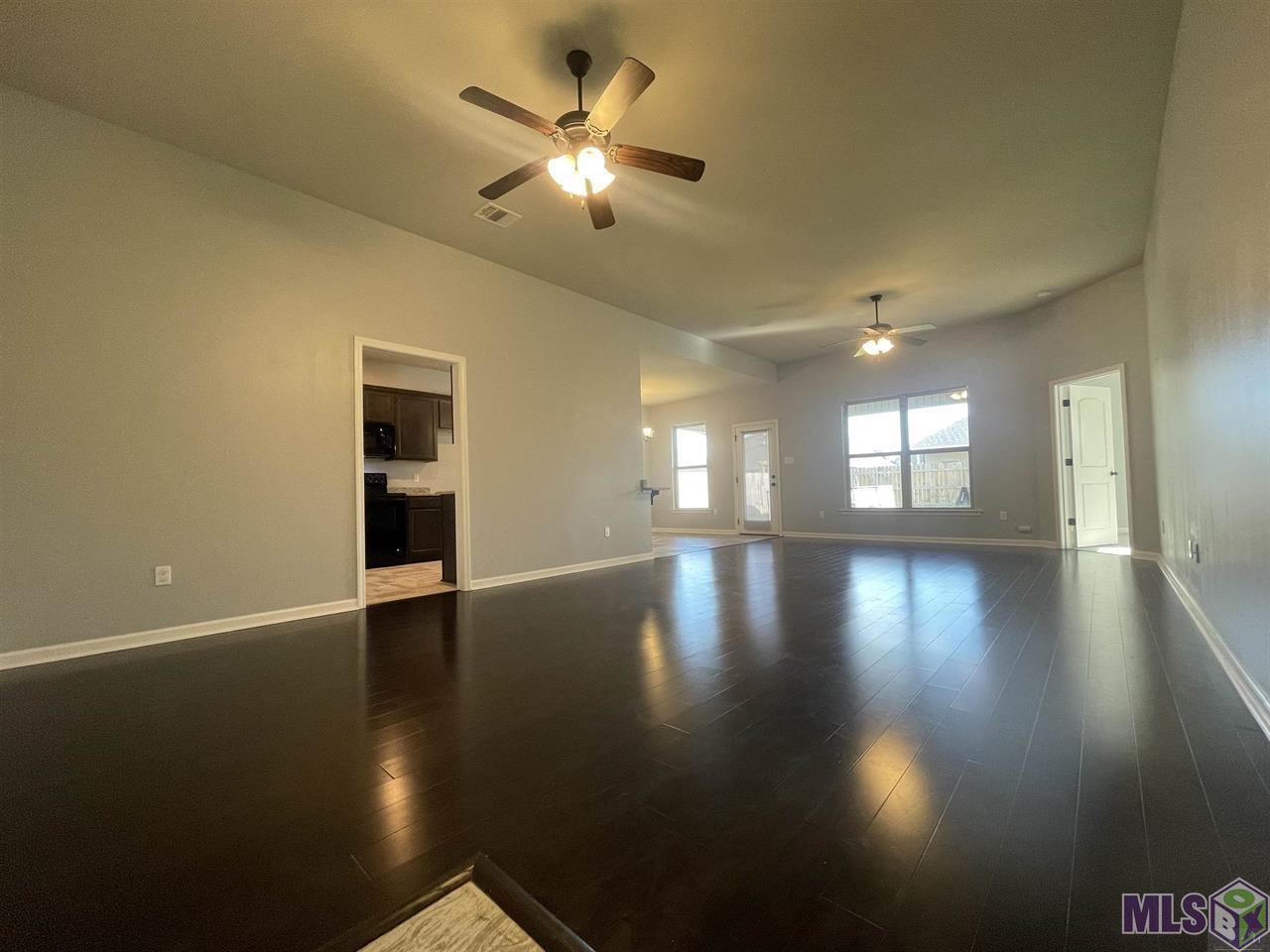 141 Cesare Drive Thibodaux, LA 70301 - Photo 2 of 17