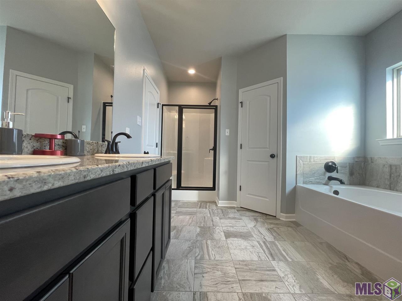 141 Cesare Drive Thibodaux, LA 70301 - Photo 10 of 17