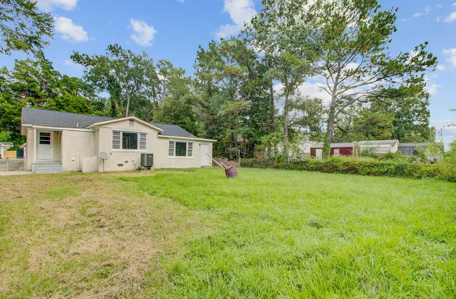 $270,000 | 140 Weeks Avenue, Goose Creek, SC 29445