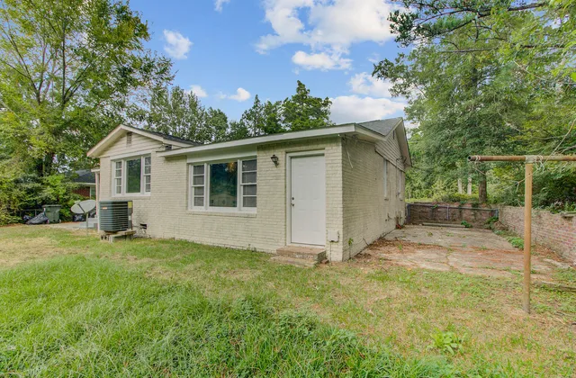 $270,000 | 140 Weeks Avenue, Goose Creek, SC 29445