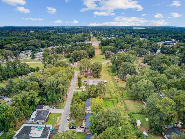 $270,000 | 140 Weeks Avenue, Goose Creek, SC 29445