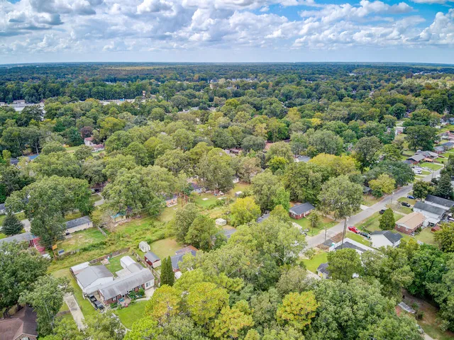 $270,000 | 140 Weeks Avenue, Goose Creek, SC 29445