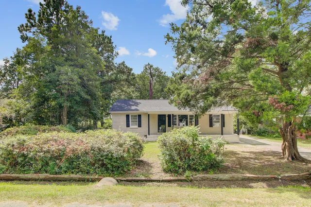 $270,000 | 140 Weeks Avenue, Goose Creek, SC 29445