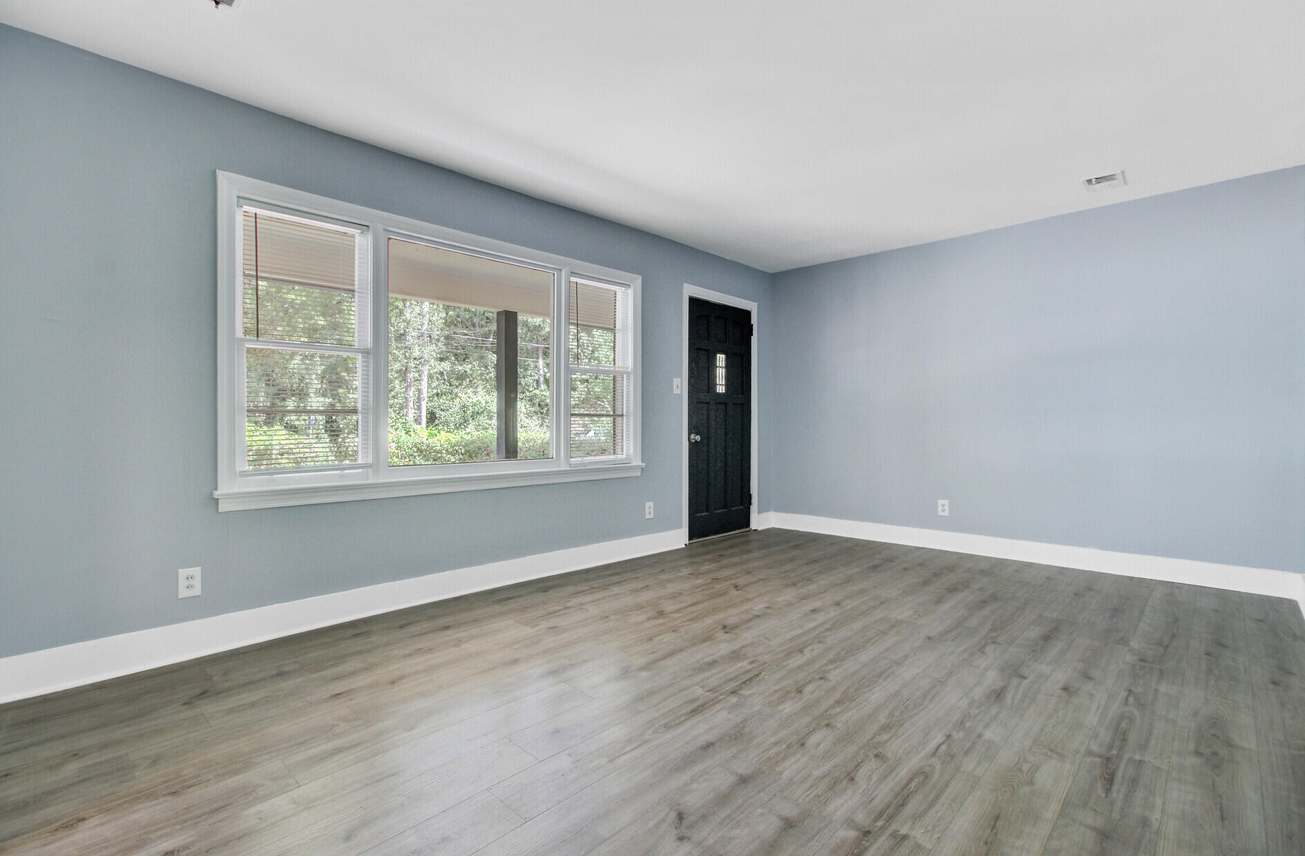 140 Weeks Avenue Goose Creek, SC 29445 - Photo 8 of 39 09_9_mls