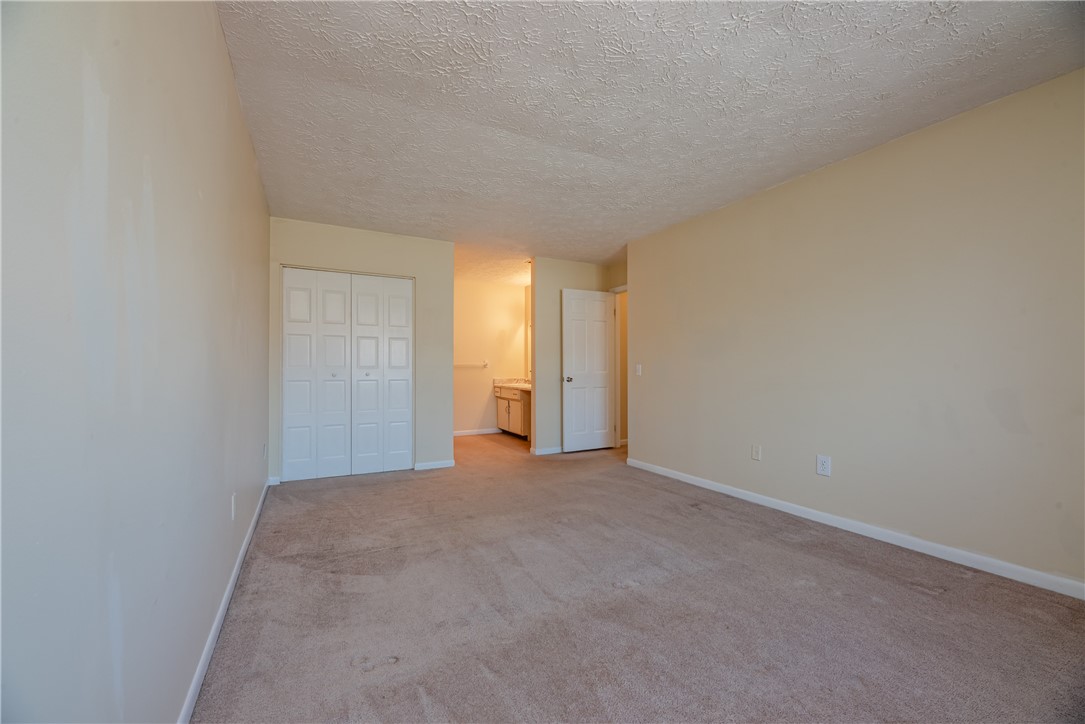 9 High Gate Trail, Unit 7 Perinton, NY 14450 - Photo 26 of 32