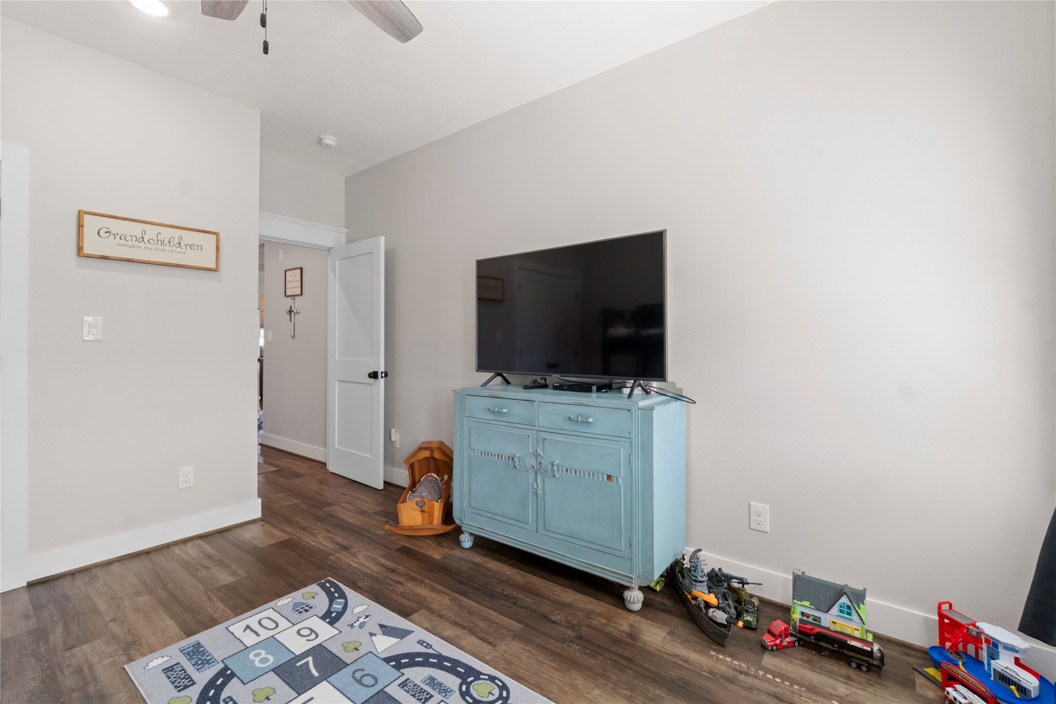 835 Stutts Hill Road Livingston, TX 77351 - Photo 20 of 50 2nd Bedroom