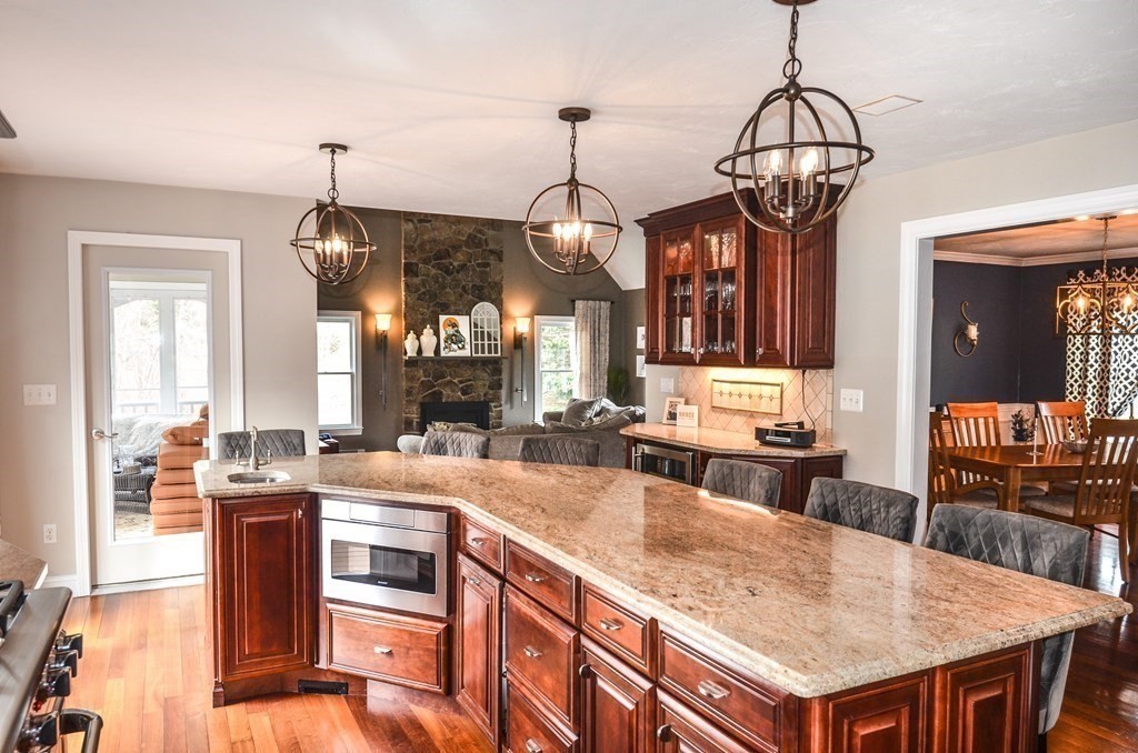 27 Brigham Road Berlin, MA 01503 - Photo 17 of 41 Gallery Image 17