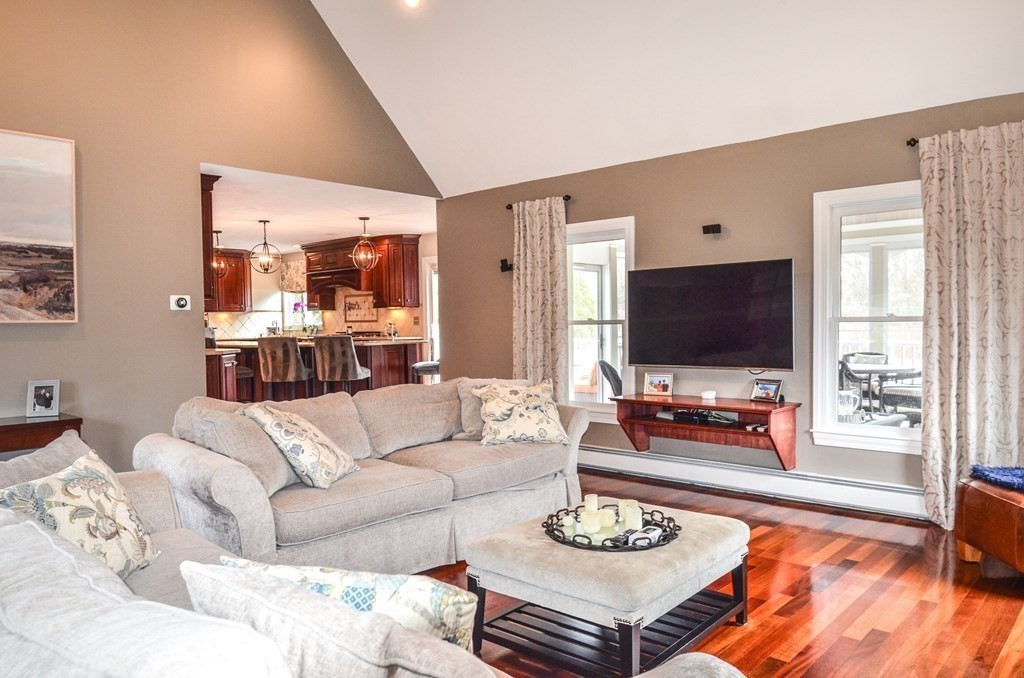 27 Brigham Road Berlin, MA 01503 - Photo 21 of 41 Gallery Image 21