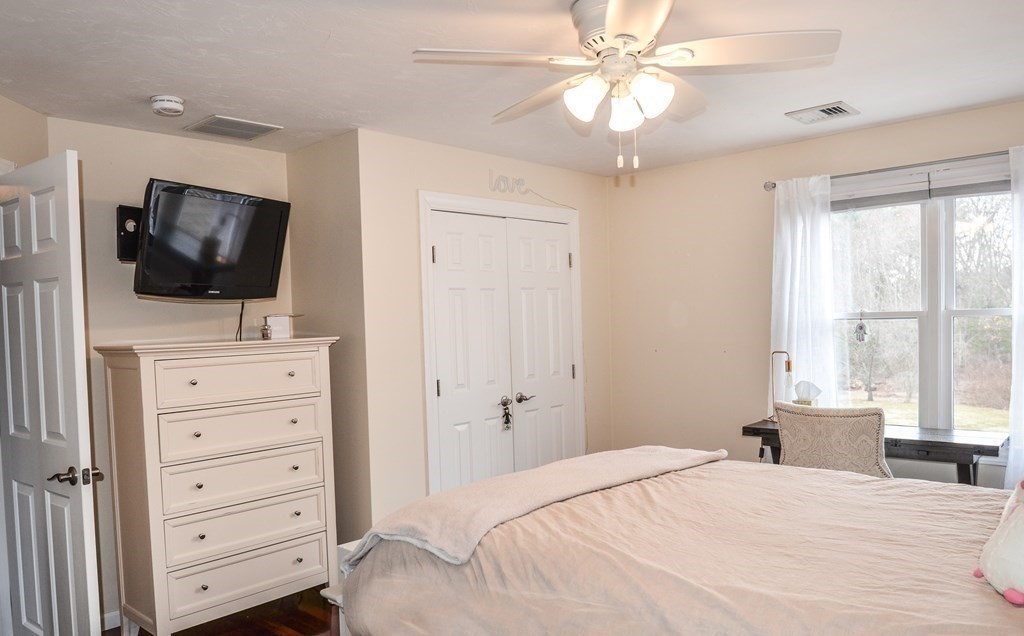 27 Brigham Road Berlin, MA 01503 - Photo 36 of 41 Gallery Image 36