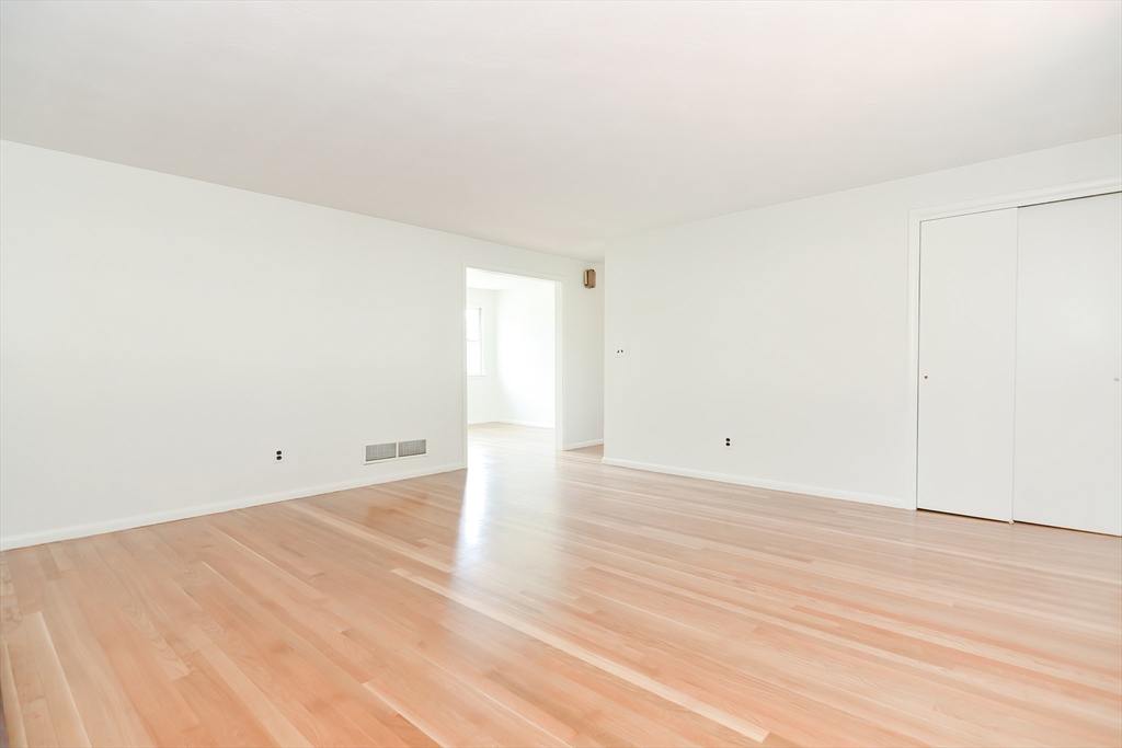19 Ledgewood Road Framingham, MA 01701 - Photo 13 of 42 a view of an empty room