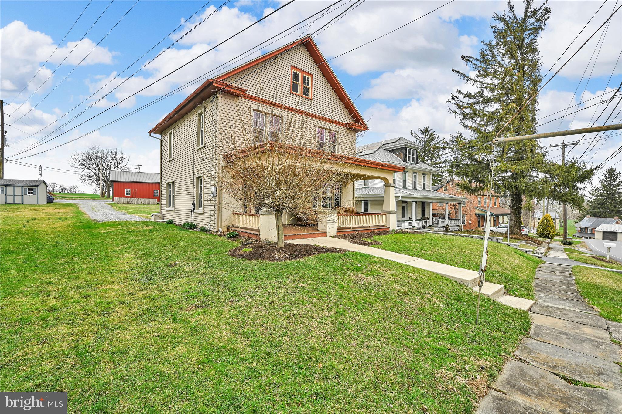 301 East Meadow Valley Road Lititz, PA 17543 - Photo 2 of 42 Exterior Front