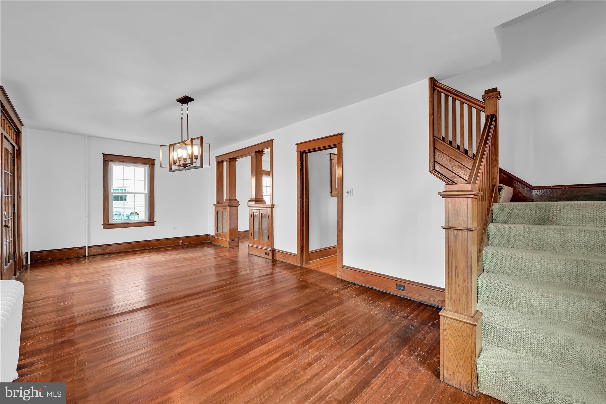 301 East Meadow Valley Road Lititz, PA 17543 - Photo 8 of 42 Living Area