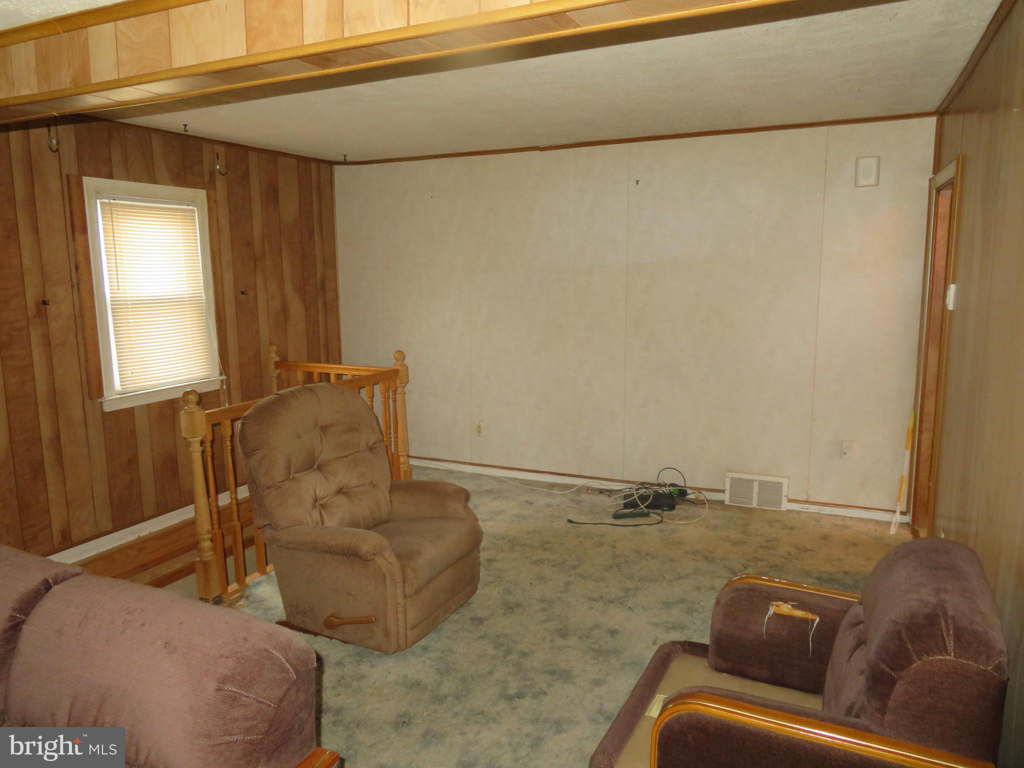 613 Manor Road Beverly, NJ 08010 - Photo 13 of 19 Gallery Image 13