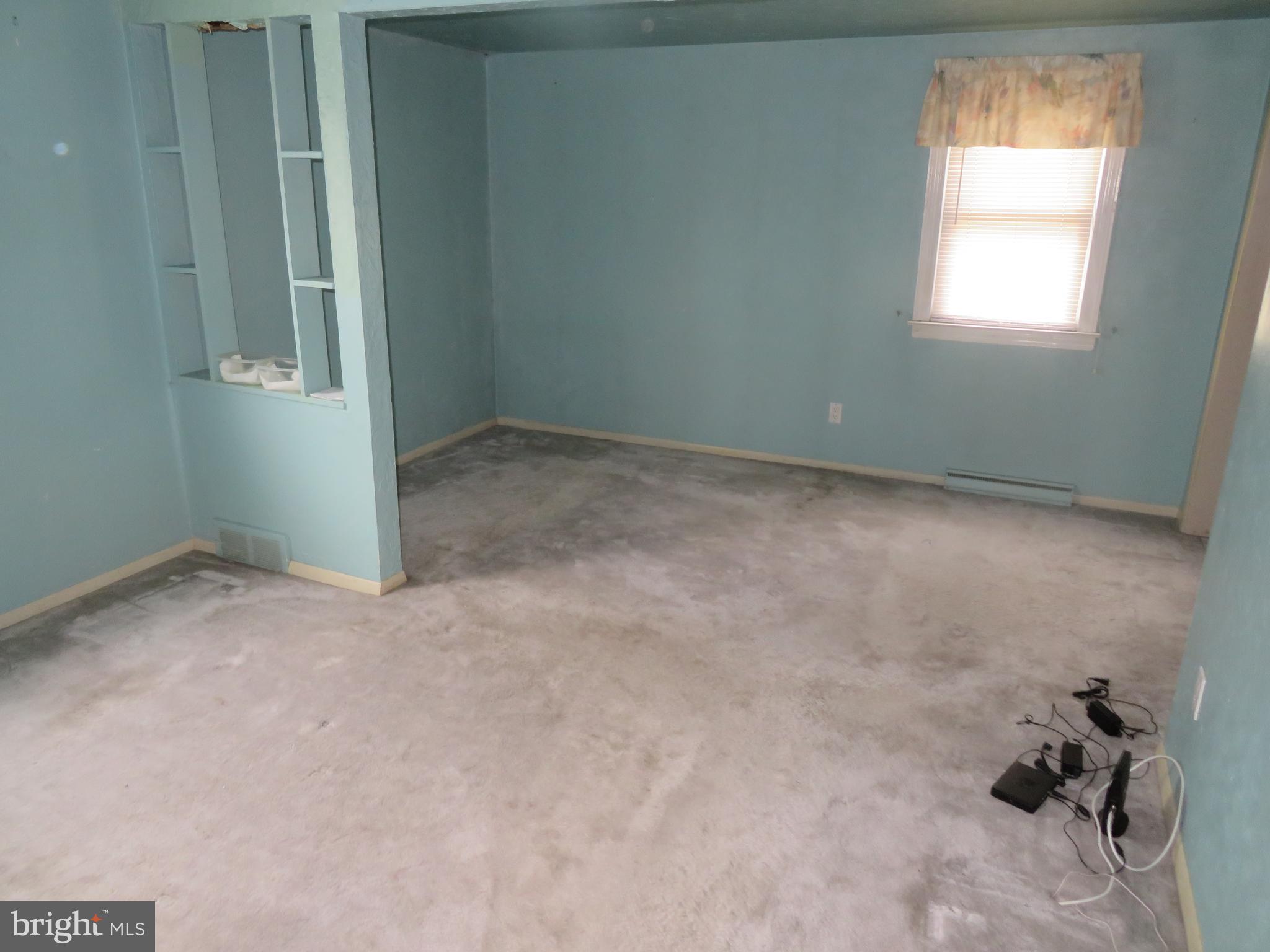 613 Manor Road Beverly, NJ 08010 - Photo 7 of 19 Gallery Image 7