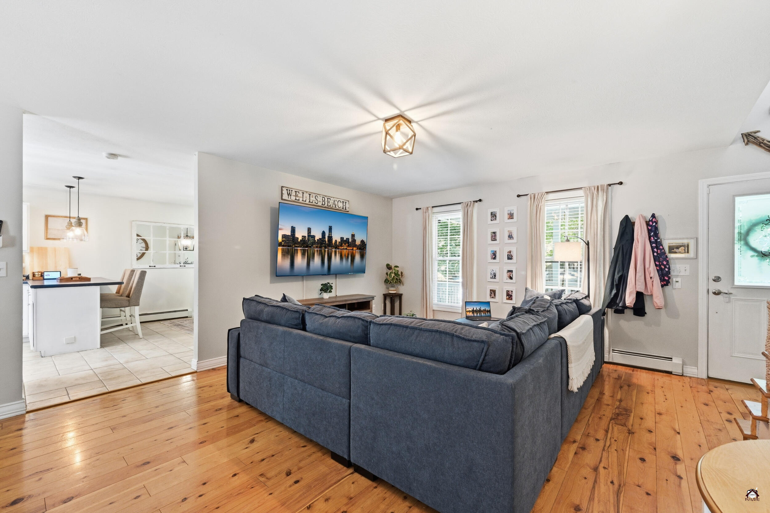 1084 Littlefield Road Wells, ME 04090 - Photo 21 of 71 Living Room