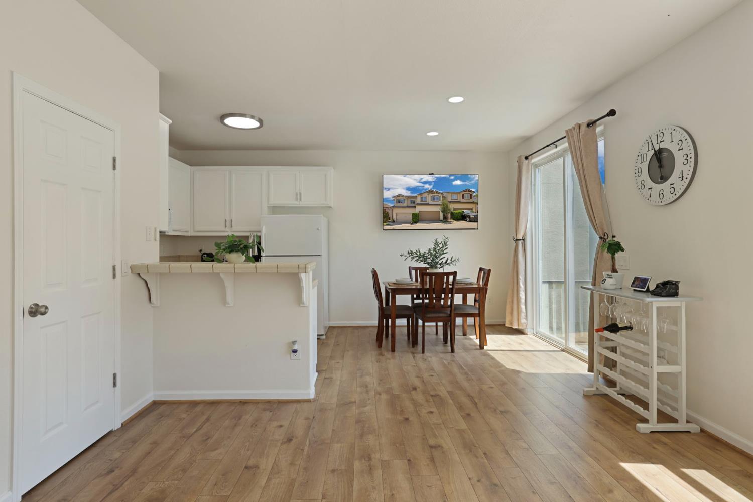 157 Bridle Point Circle Copperopolis, CA 95228 - Photo 12 of 60