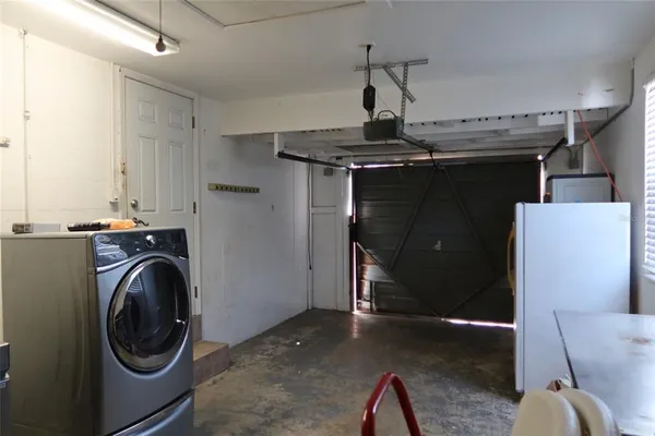 $2,650 | 3713 Benson Avenue North, St. Petersburg, FL 33713