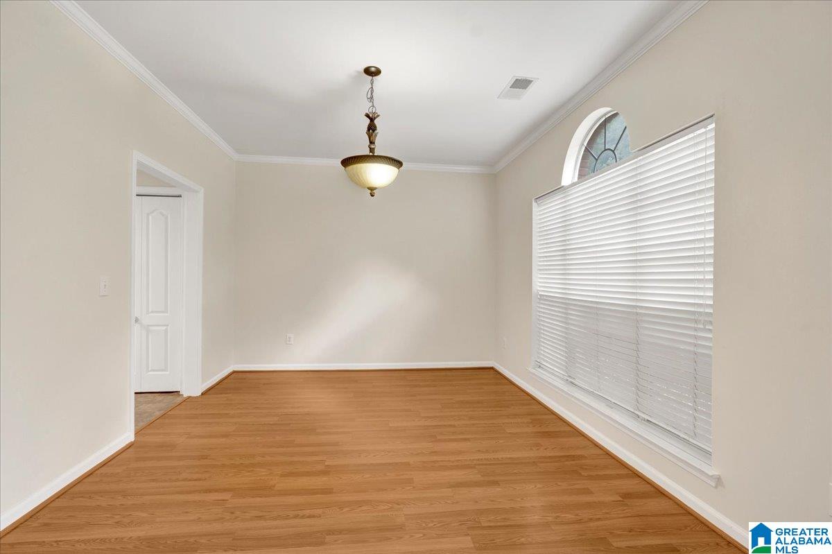 101 Windsor Ridge Drive Pelham, AL 35124 - Photo 5 of 17
