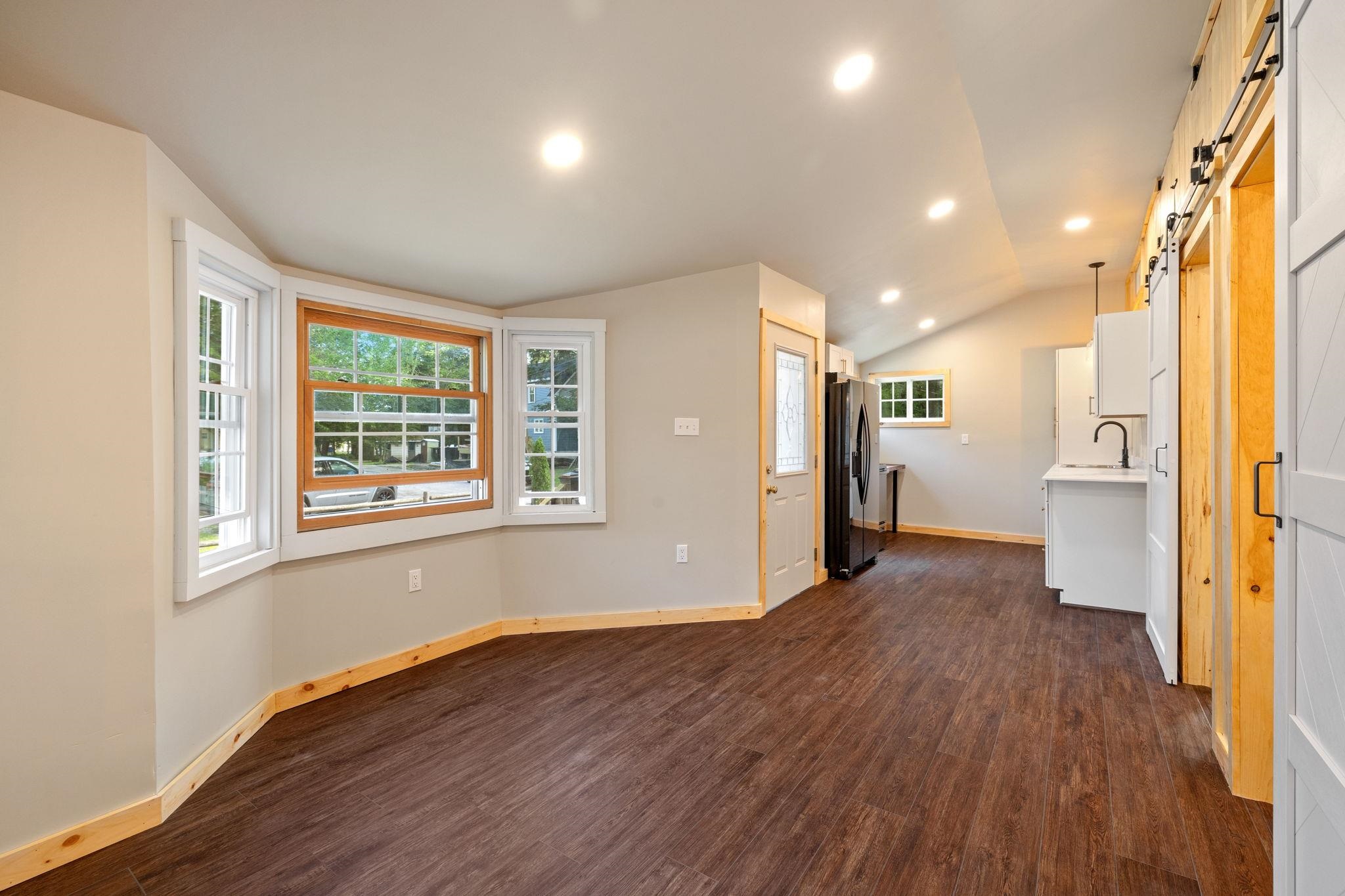 7 Ferndale Road Raymond, NH 03077 - Photo 11 of 49 Gallery Image 11