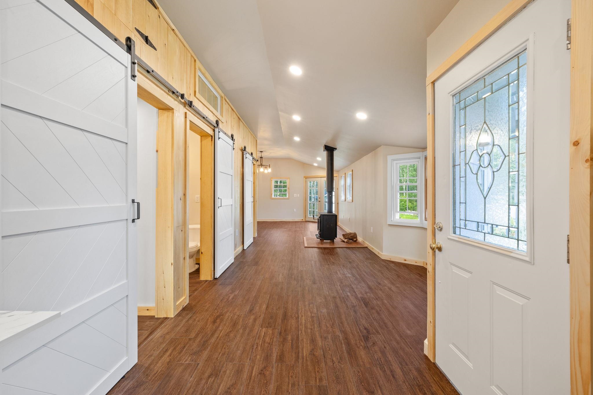7 Ferndale Road Raymond, NH 03077 - Photo 6 of 49 Gallery Image 6