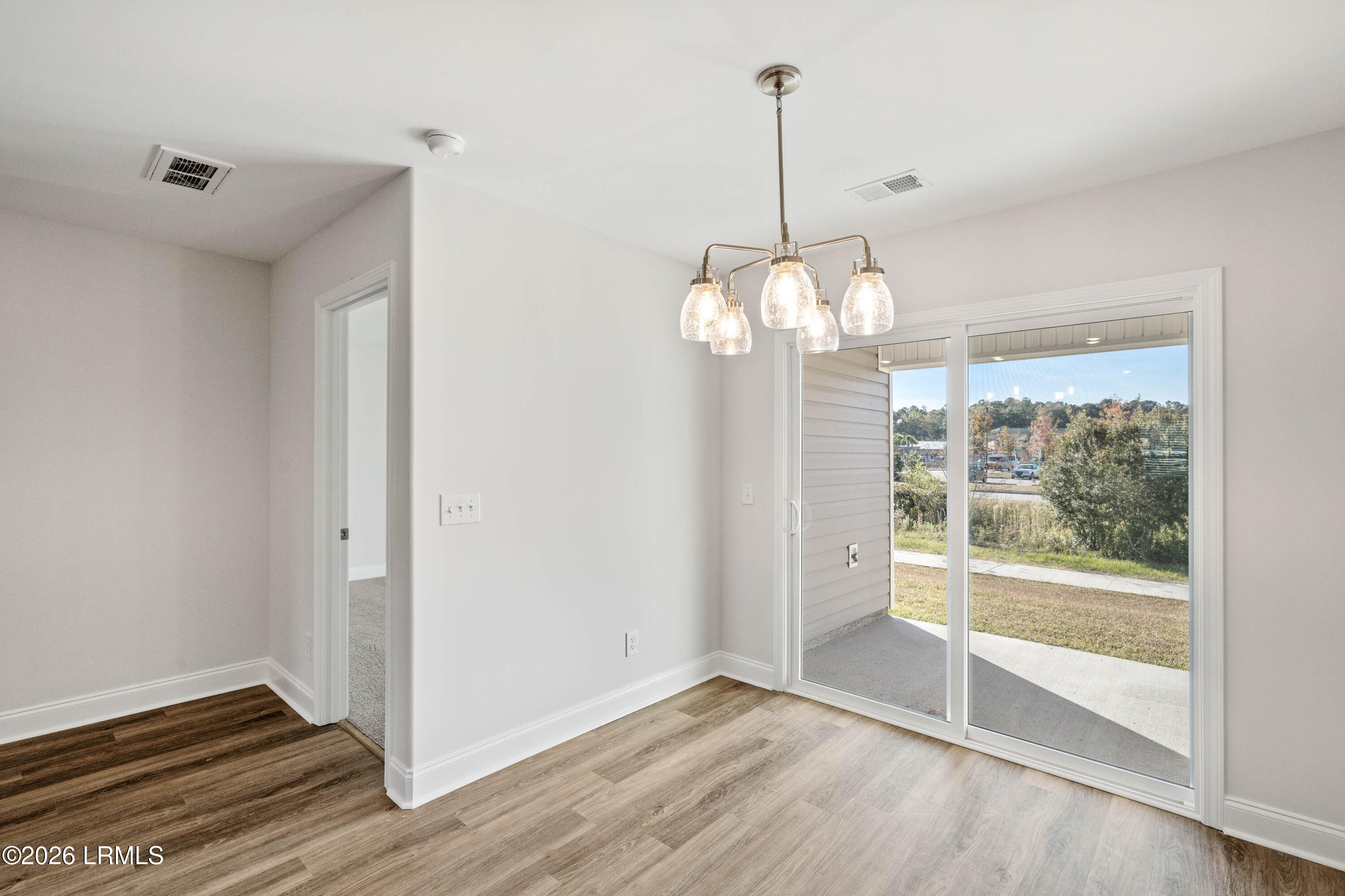 595 Royal Road Hardeeville, SC 29927 - Photo 16 of 34 595 Royal Oaks-11