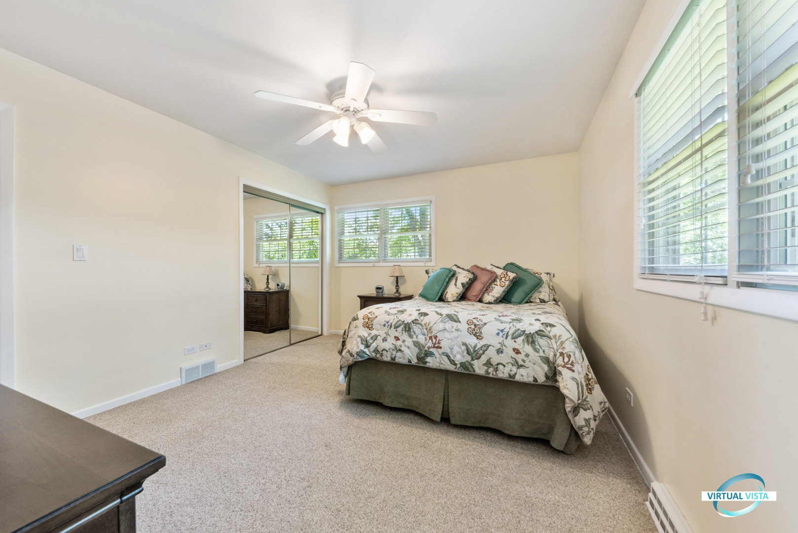26W570 Jewell Road Winfield, IL 60190 - Photo 12 of 31