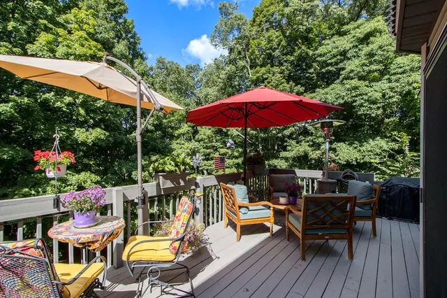 $519,900 | 24 Heron Court, Plainwell, MI 49080