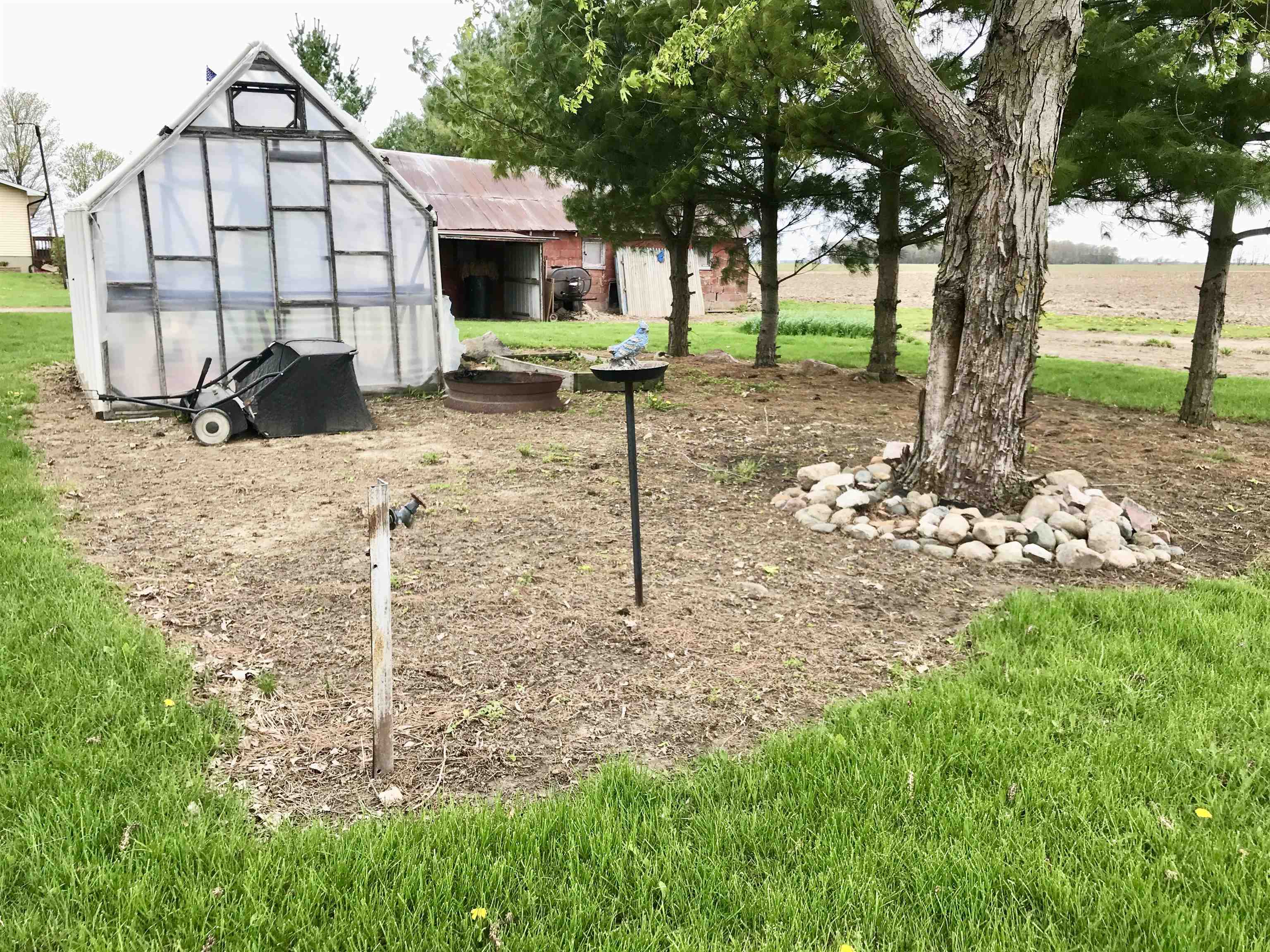 1989 South Crapo Road Ithaca, MI 48847 - Photo 48 of 64