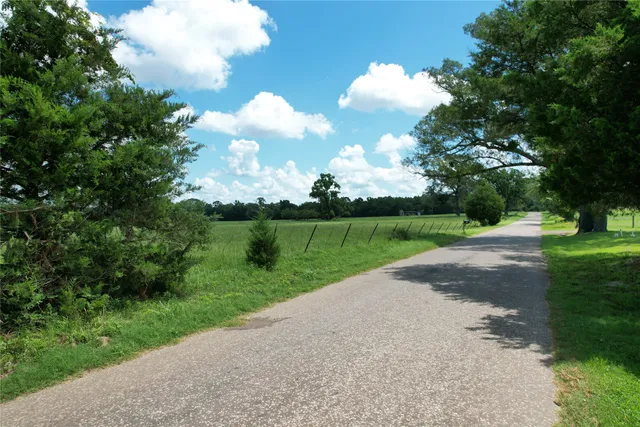 $1,116,297 | 219 An County Road 185, Elkhart, TX 75839