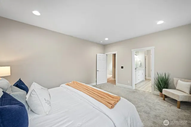 $635,000 | 6147 Windlass Ave Port Orchard Southeast, Port Orchard, WA 98367