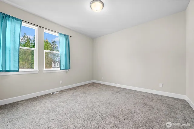 $635,000 | 6147 Windlass Ave Port Orchard Southeast, Port Orchard, WA 98367