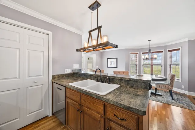 $599,900 | 8590 Poplar Grove Road, McEwen, TN 37101