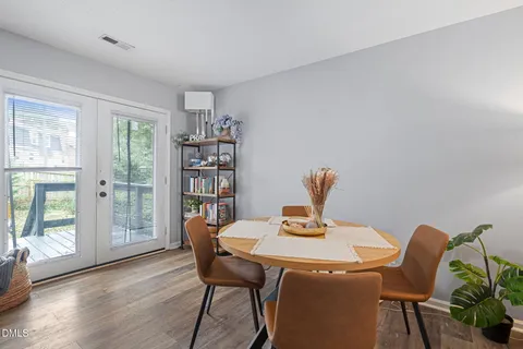 $725,000 | 215 Lafayette Road, Raleigh, NC 27604