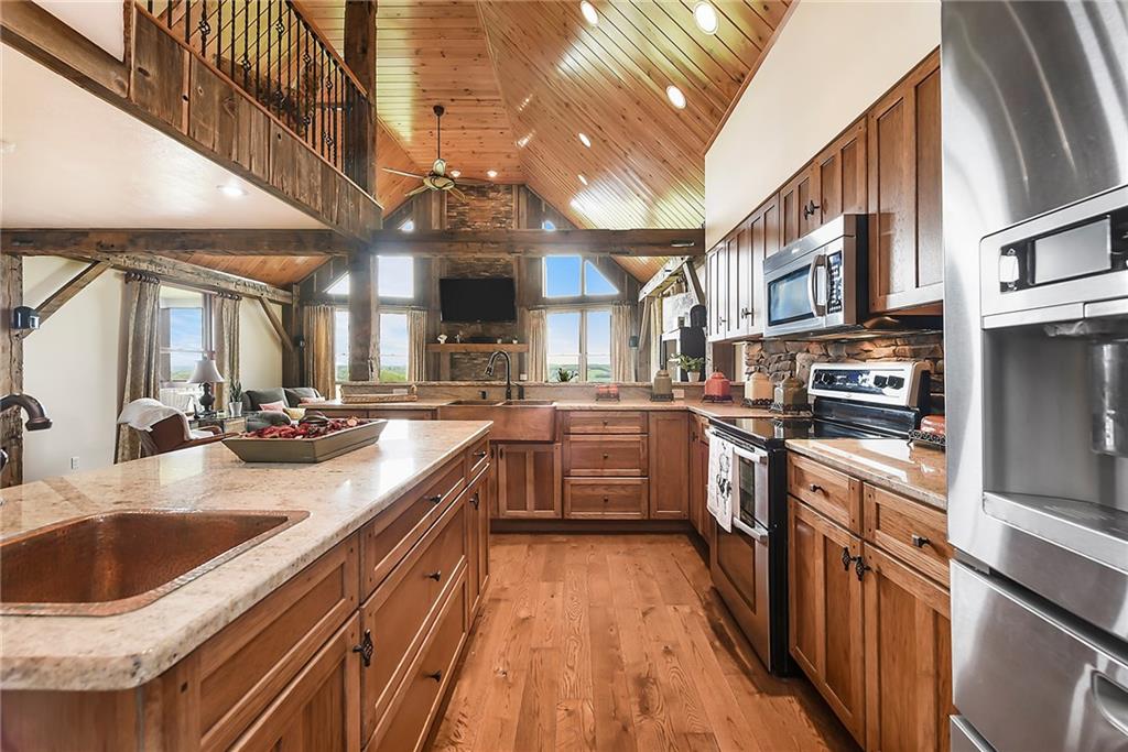 220 Thomas Hill Road Fombell, PA 16123 - Photo 14 of 25 Gallery Image 14