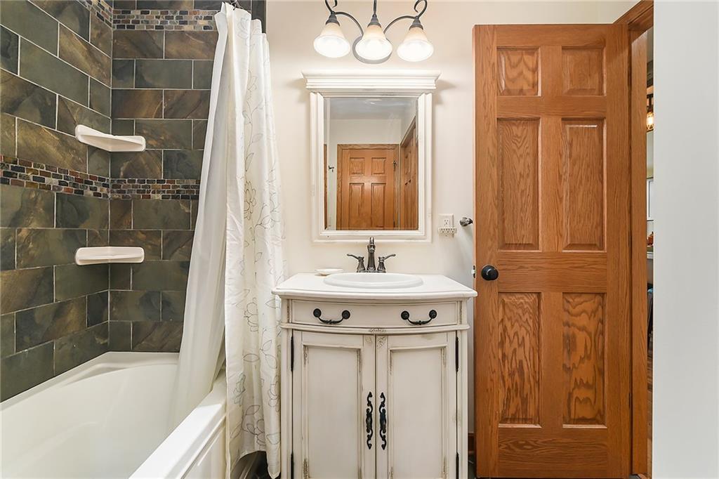 220 Thomas Hill Road Fombell, PA 16123 - Photo 21 of 25 Gallery Image 21