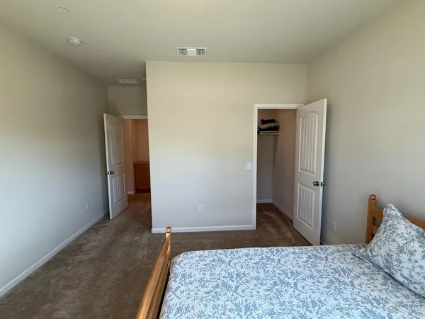 a view of elevator with an empty space