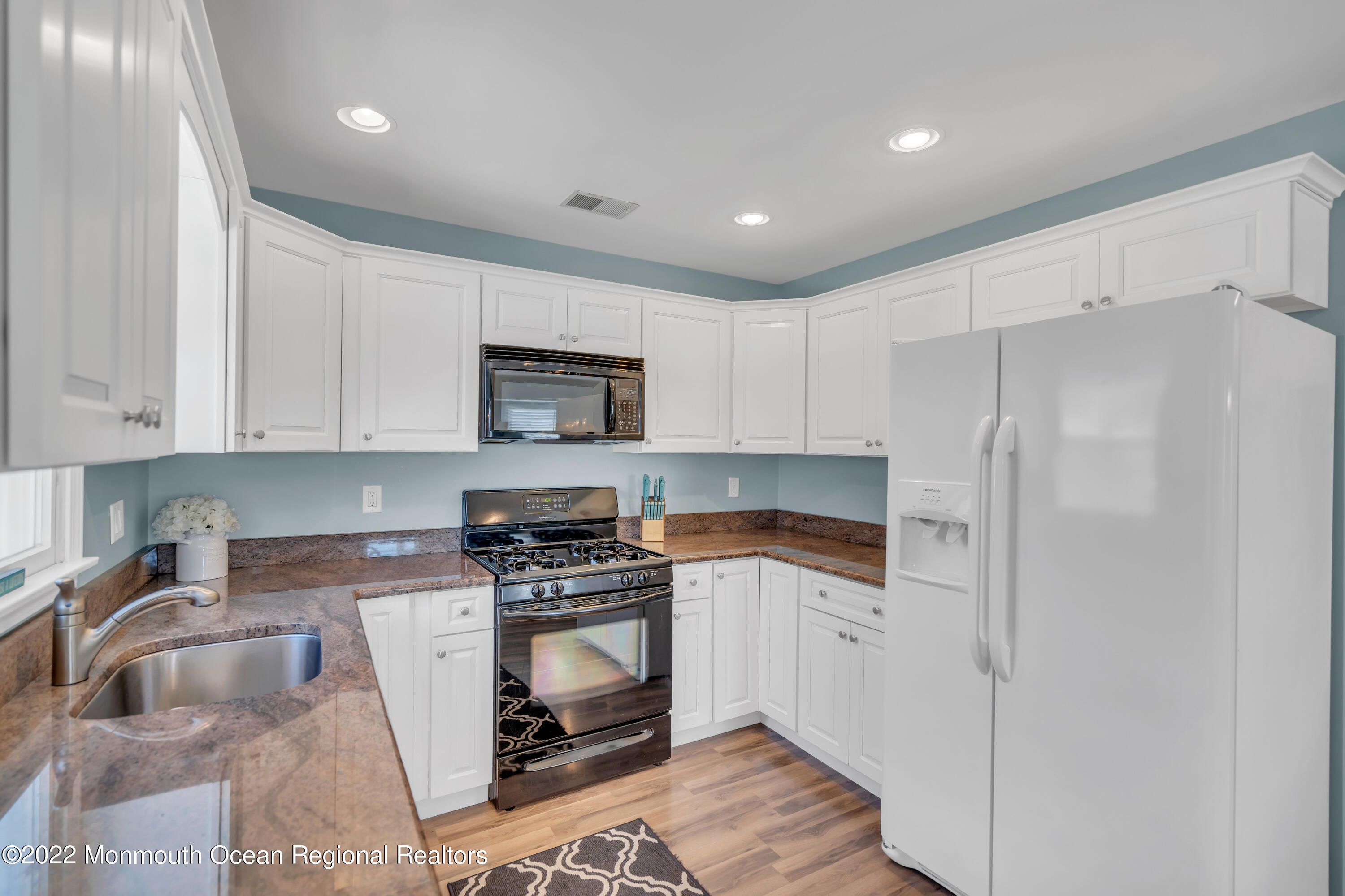 112 Johnson Road Lavallette, NJ 08735 - Photo 10 of 23 017_dsc01242