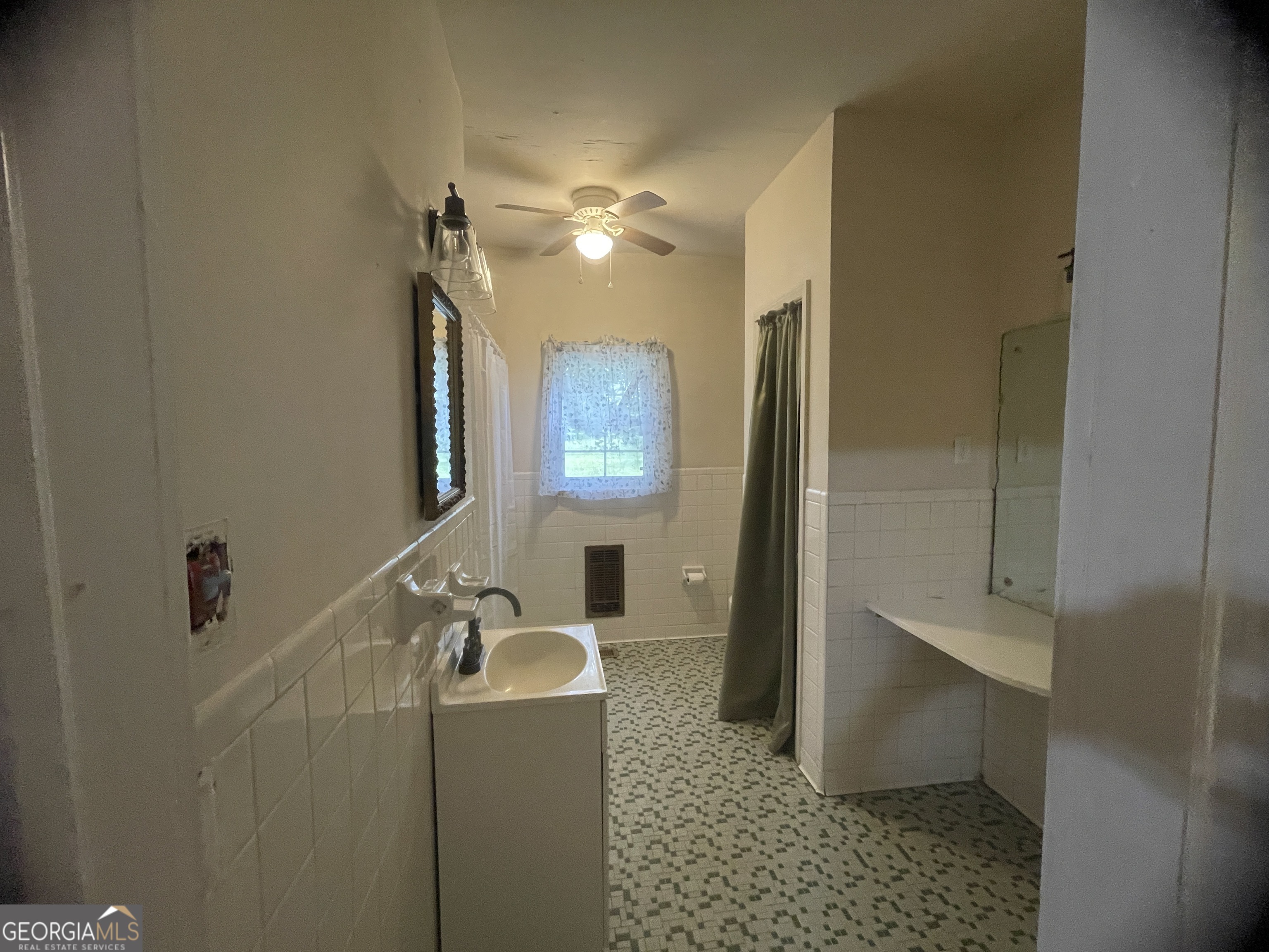 46 East Calhoun Street Reynolds, GA 31076 - Photo 13 of 16