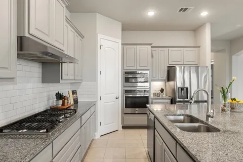 $775,000 | 728 Jacksdaw Drive, Austin, TX 78737