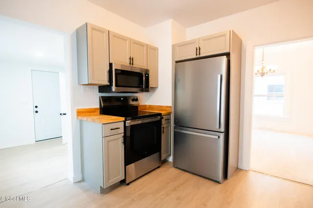 $339,000 | 13 Darwin Avenue, Glens Falls, NY 12801