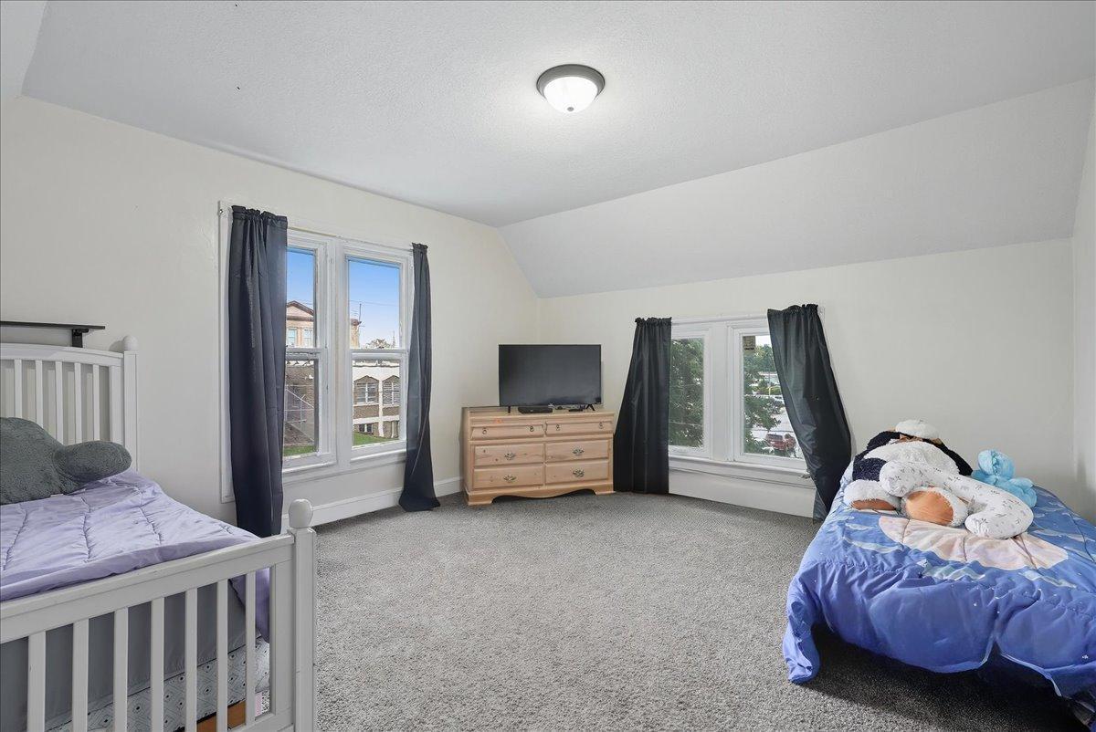 137 North Oak Street Ellsworth, WI 54011 - Photo 11 of 23