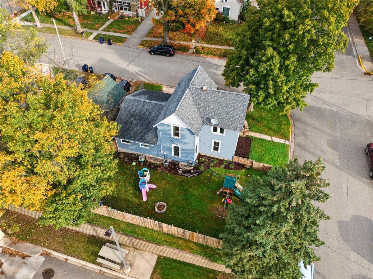 137 North Oak Street Ellsworth, WI 54011 - Photo 18 of 23