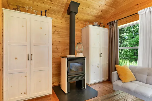 $450,000 | 30 Knox Mountain Road, Ossipee, NH 03814