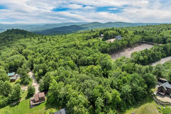 $450,000 | 30 Knox Mountain Road, Ossipee, NH 03814