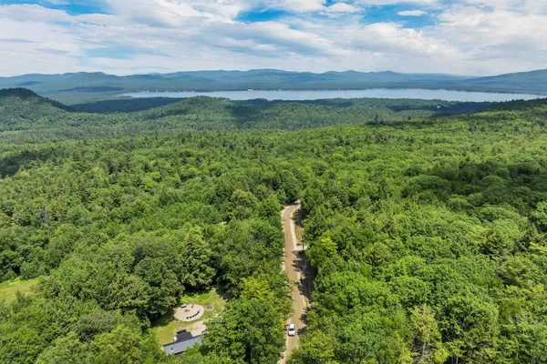 $450,000 | 30 Knox Mountain Road, Ossipee, NH 03814