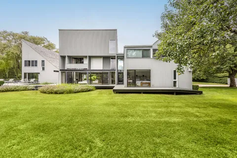 a house view with a garden space