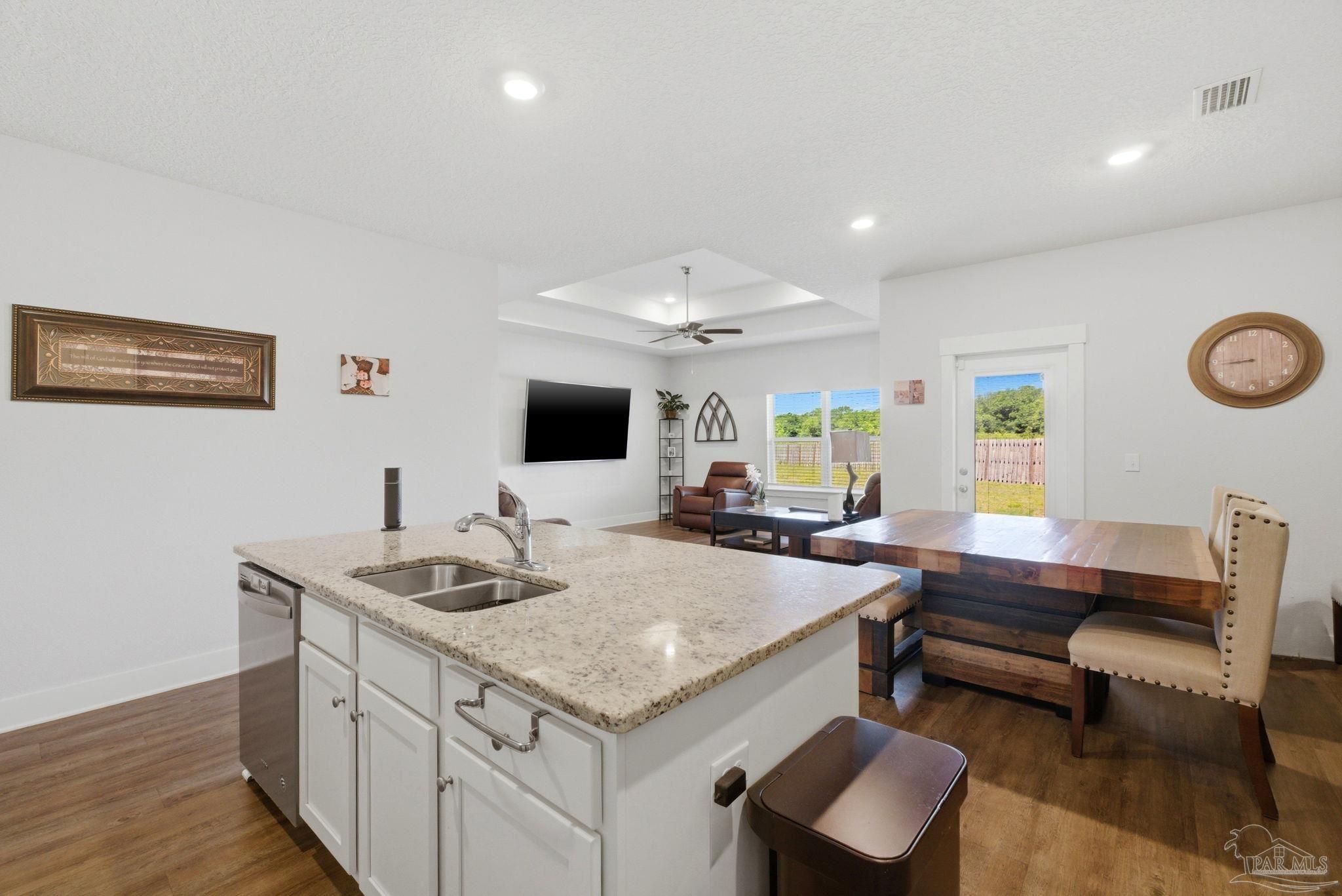 5797 Conley Court Pace, FL 32571 - Photo 8 of 47