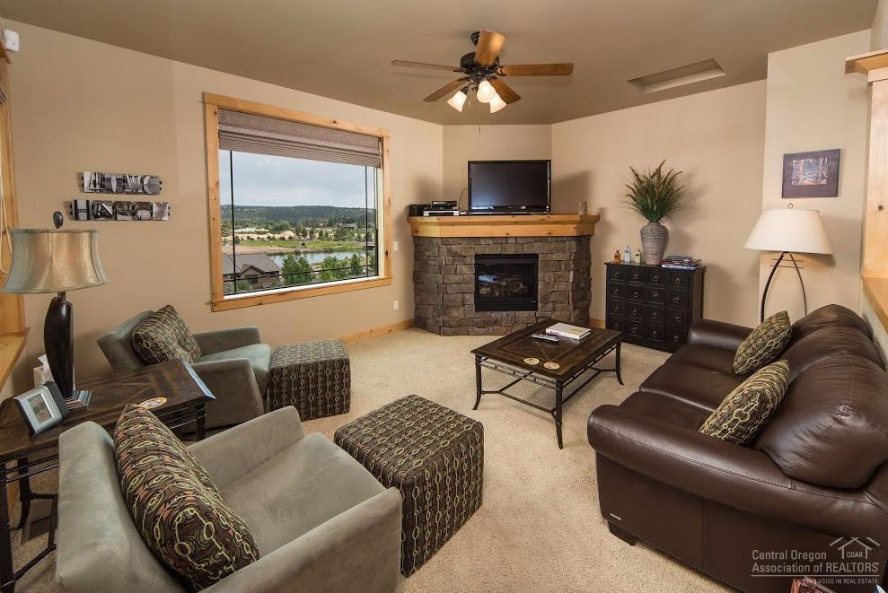 985 Southwest Vantage Point Way Bend, OR 97702 - Photo 18 of 21 Additional Photo